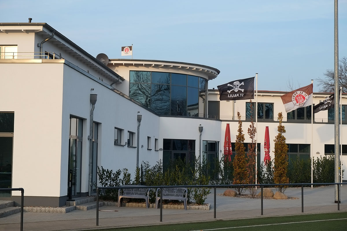 Bruch + Suhr Architekten - Trainingszentrum FC St. Pauli